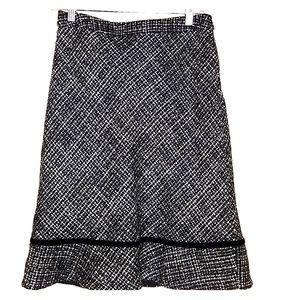 Beautiful tweed knee length wool blend skirt